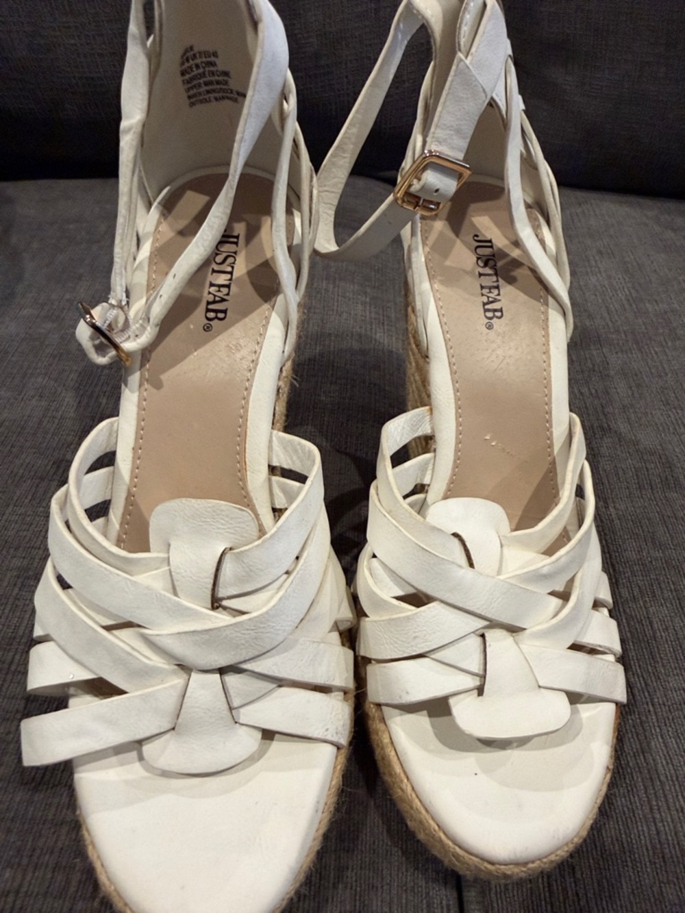 New JUSTFAB Size 9 White Strappy Espadrille Wedge Sandals